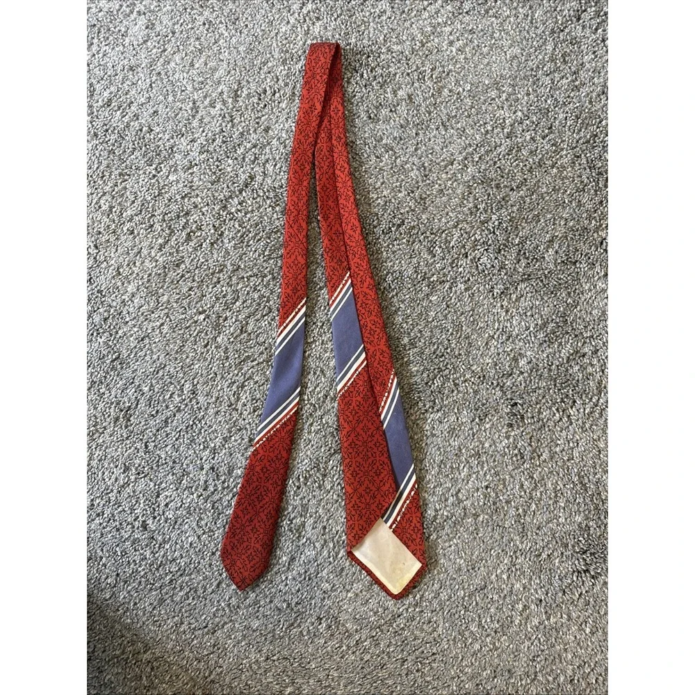 Men's Striped with Design‎ Tie Preppy Red White & Blue
